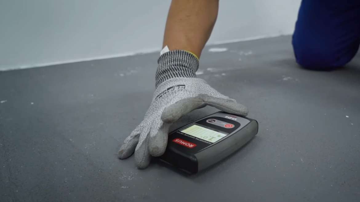 ¿Cómo hacer la impermeabilización del contrapiso antes de la instalación del piso vinílico?